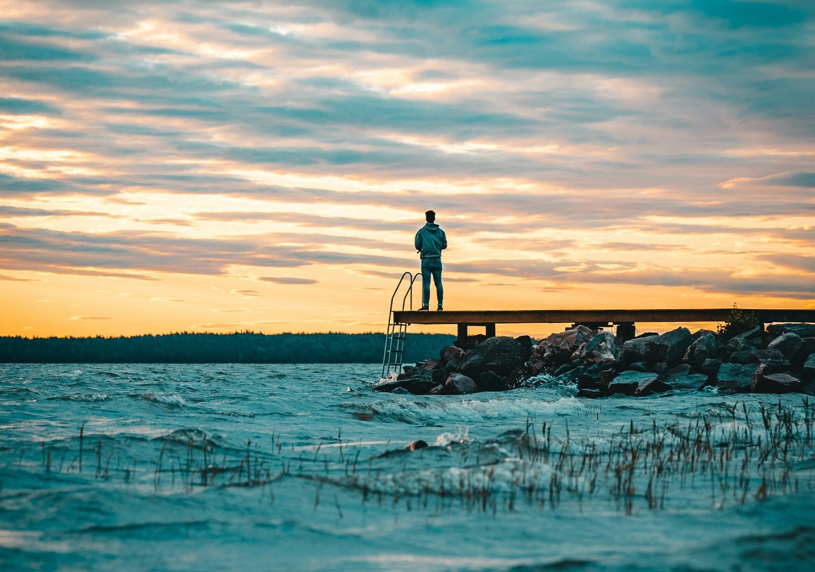 6 Perasaan Aneh yang Kamu Rasain, Tapi Gaktau Apa Namanya