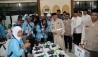 Gubernur Kalsel Lepas Kloter Pertama Jemaah Haji, Ingatkan Jaga Kesehatan