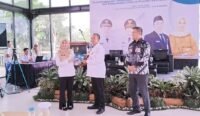 Disdukcapil Kalsel Serahkan Standar ISO ke Tiga Daerah, Tingkatkan Keamanan Data Penduduk dari Hacker