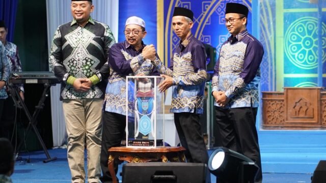 Kumpulkan 220 Poin, Martapura Timur Sabet Juara Umum MTQ ke-49 Kabupaten Banjar