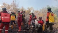 Karhutla di Kawasan Tahura Sultan Adam, Heli Water Bombing Dikerahkan